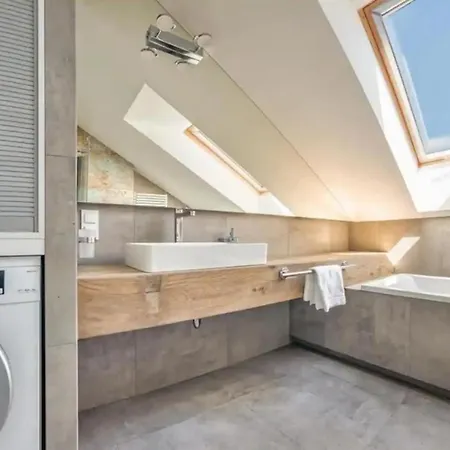 Golden Apartments&glamping-swb115 * Gdansk